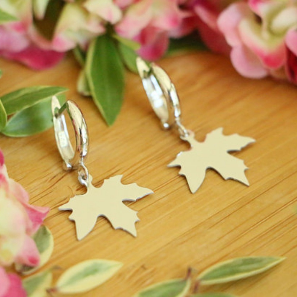 925 Sterling Silver Maple Leaf Dangle Earrings - Picture 3 of 7